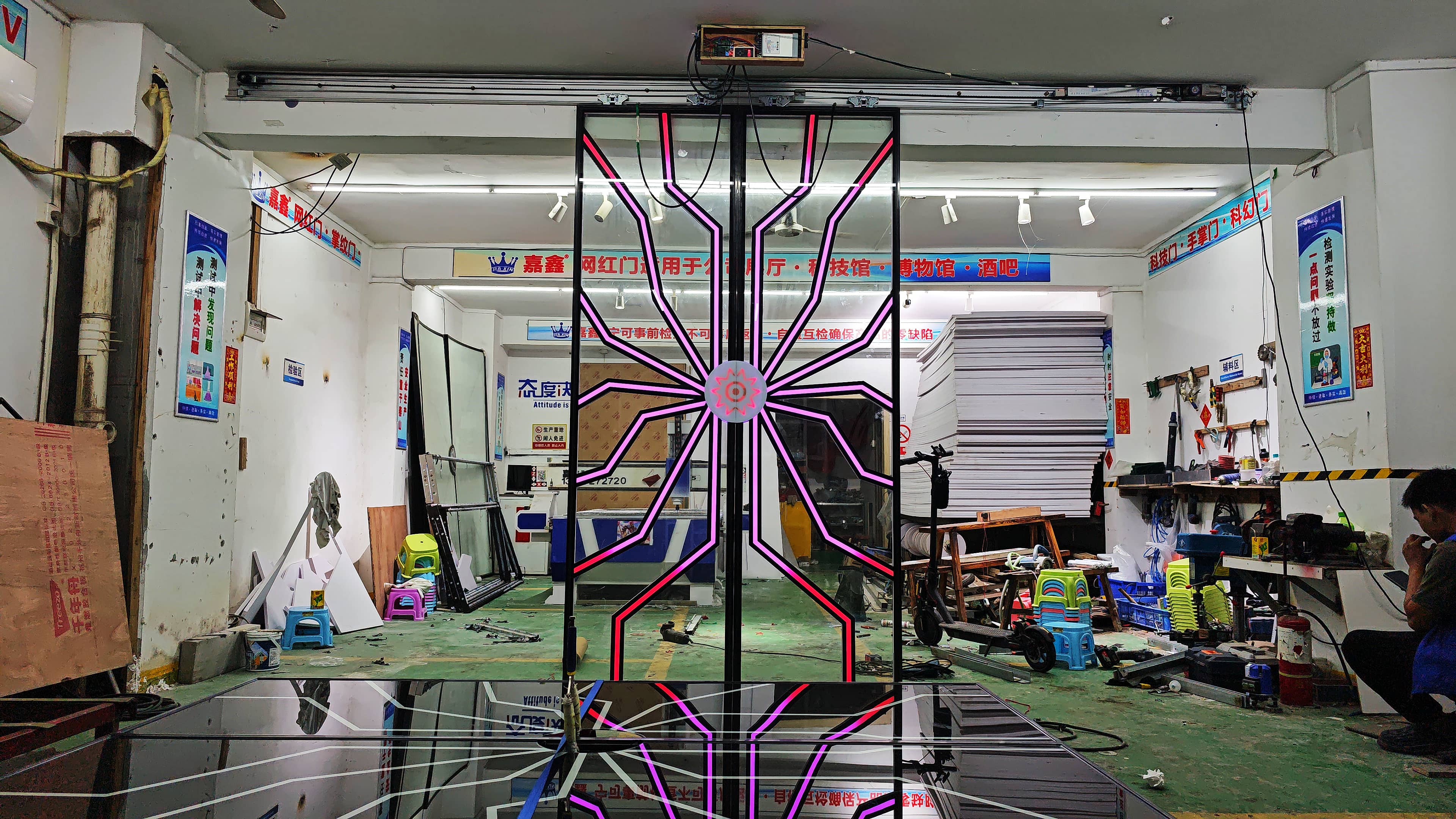 人脸自动门,私人会所科技门