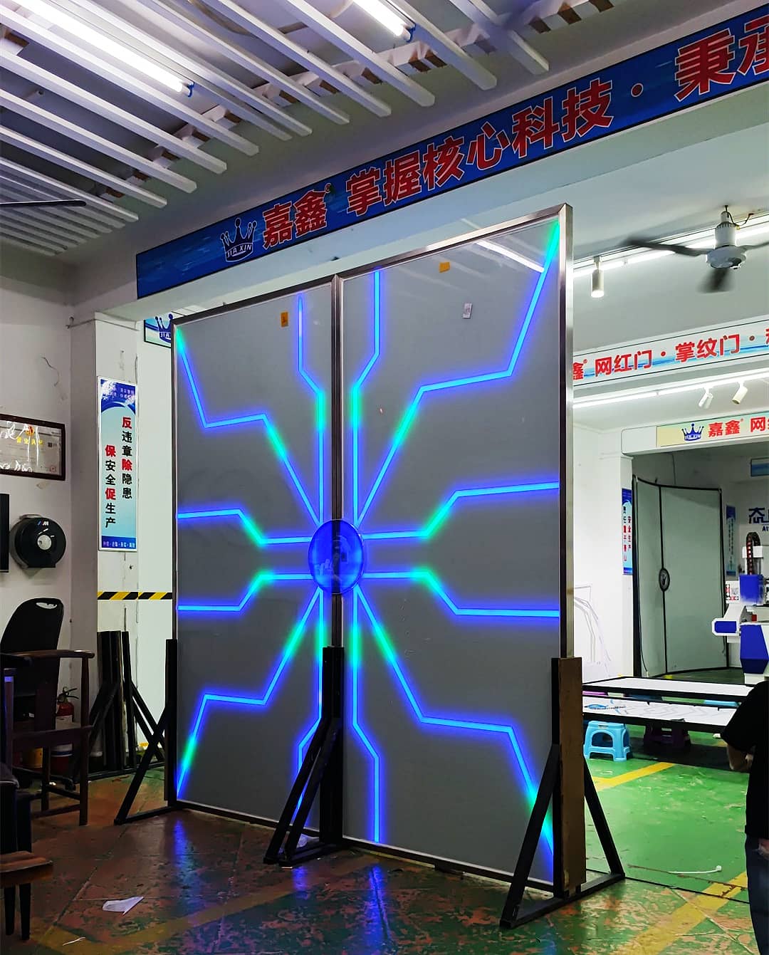 掌纹感应玻璃门定做